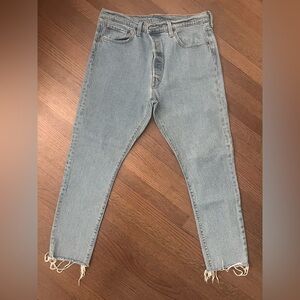 listing-status-banner